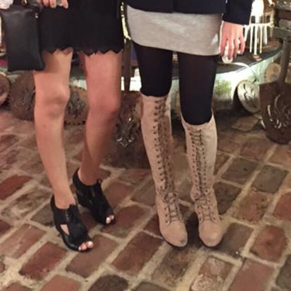 Free People +Jeffrey Campbell Joe Lace-Up Over-the-Knee Boots Light Grey sz 7 - Picture 11 of 16